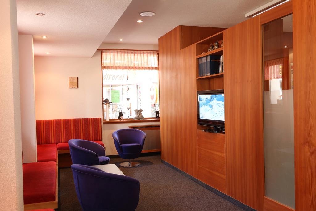 Hotel Garni Domino Saas-Fee Luaran gambar