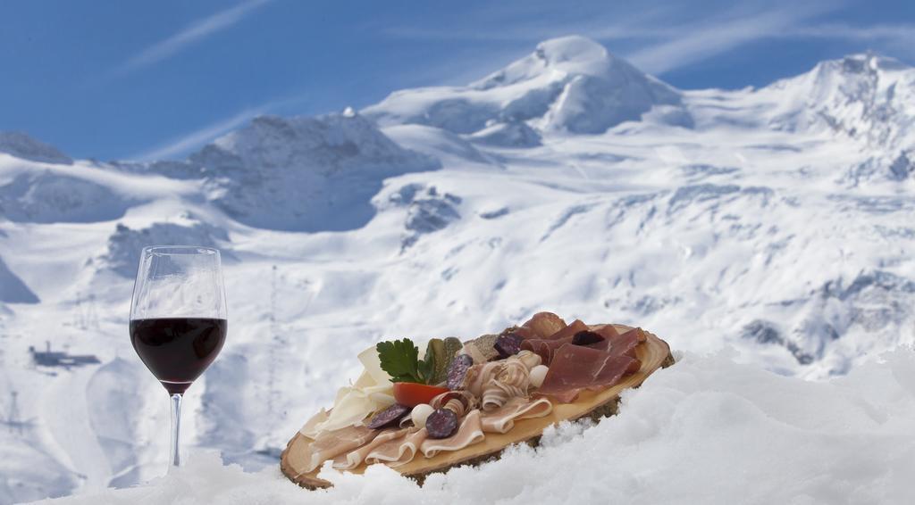 Hotel Garni Domino Saas-Fee Luaran gambar